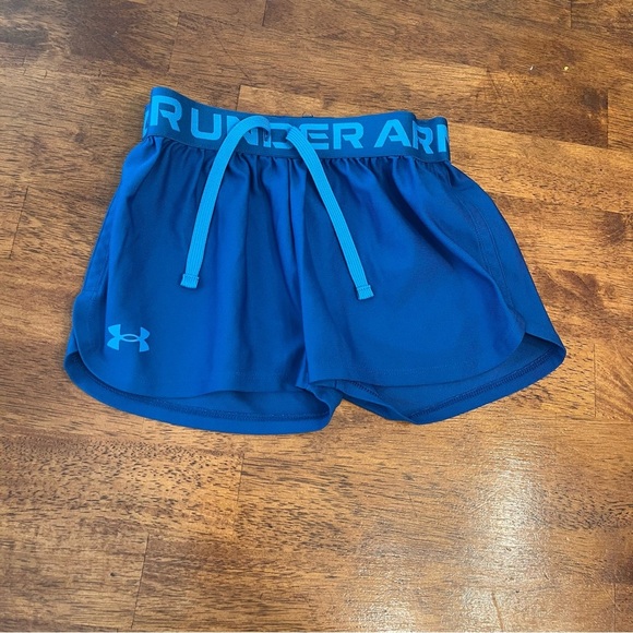 Girls blue under armour shorts size youth small - Picture 1 of 3
